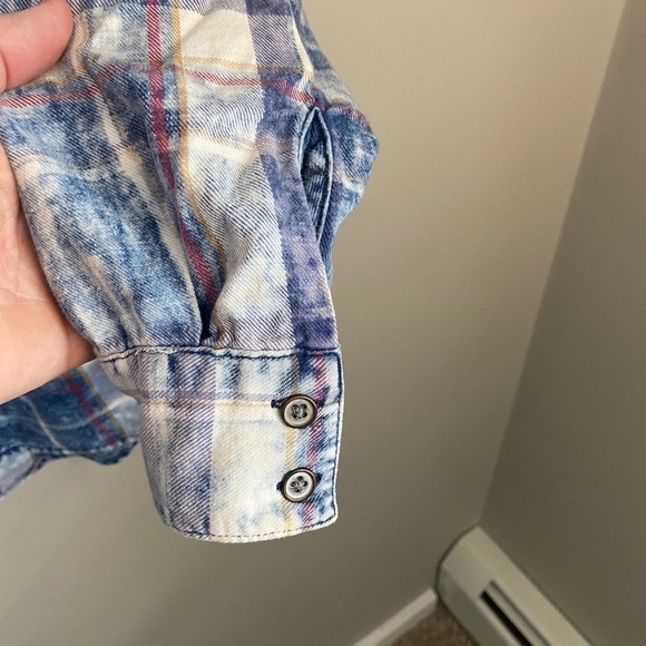 Tribal Jeans Women's Blue Acid Wash Plaid Long Sleeve Button Up Shirt Size Med - Picture 3 of 15